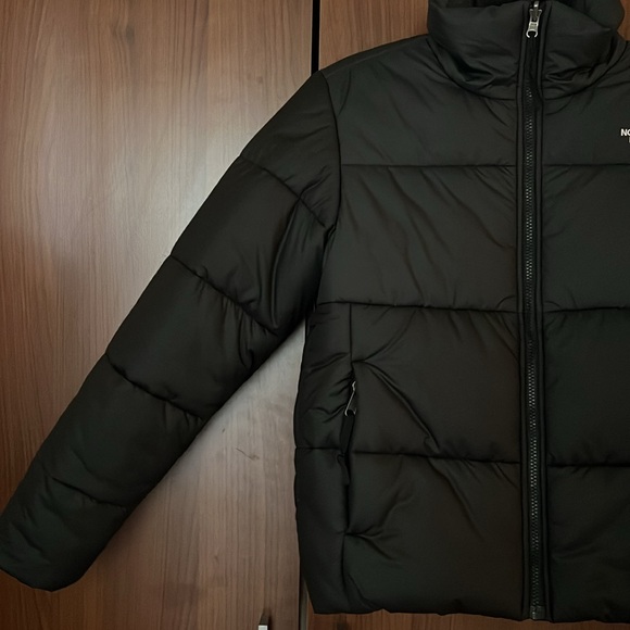 The North Face!!! Great Price!! Great Condition!!! Like New!!! - Picture 4 of 11